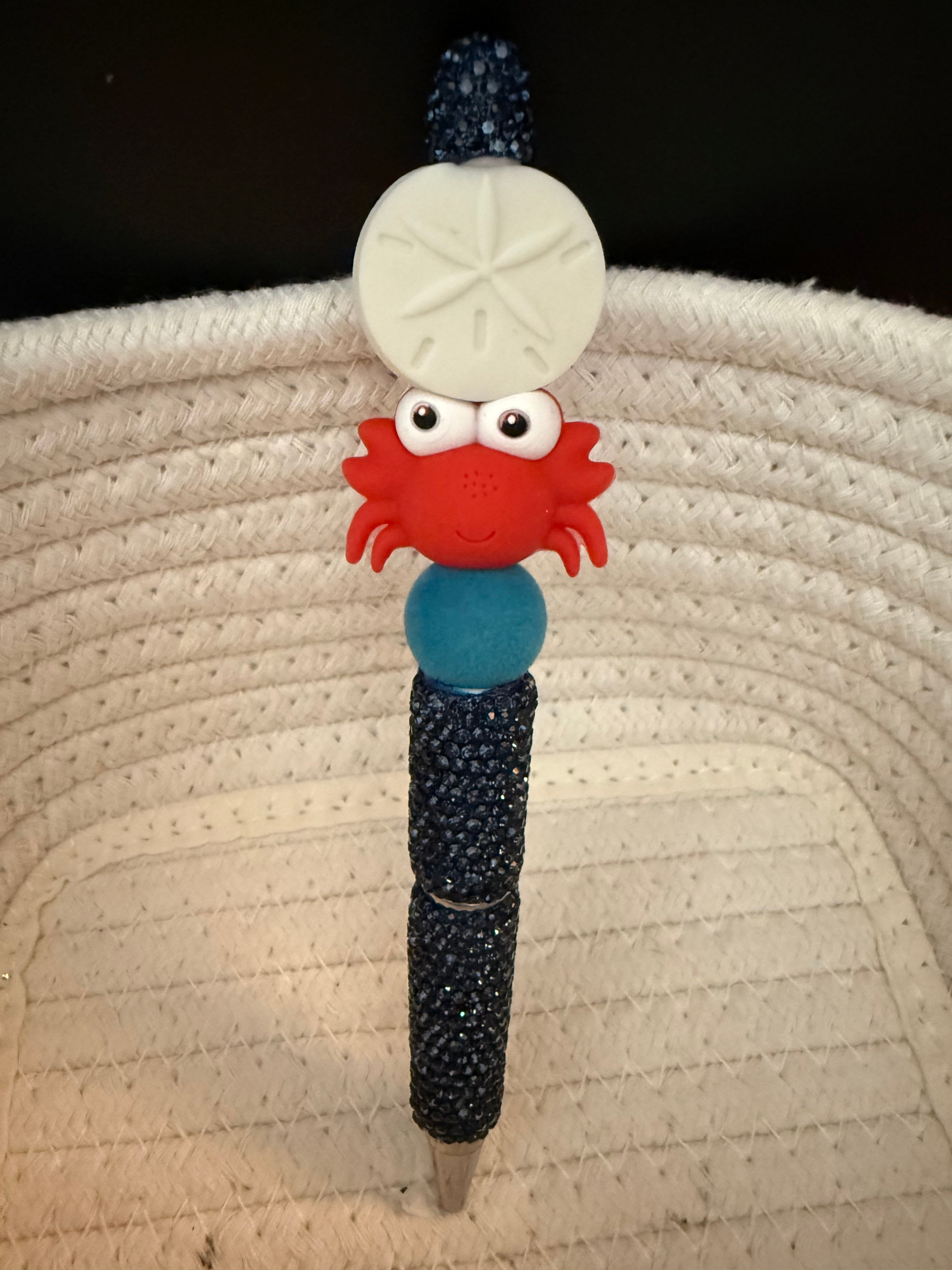 Sand dollar and crab rhinestone ink pen