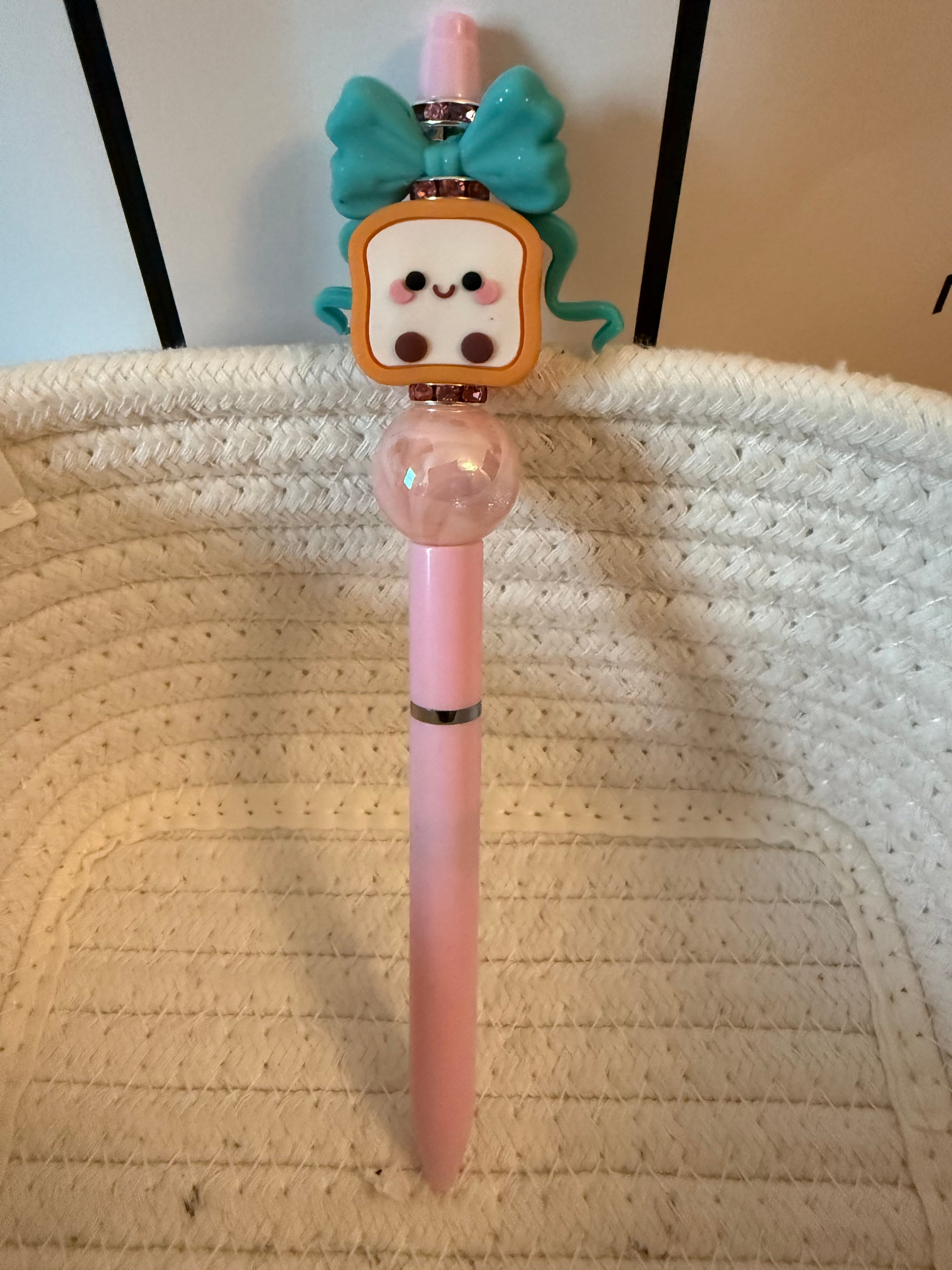 PB&J sandwich focal pen